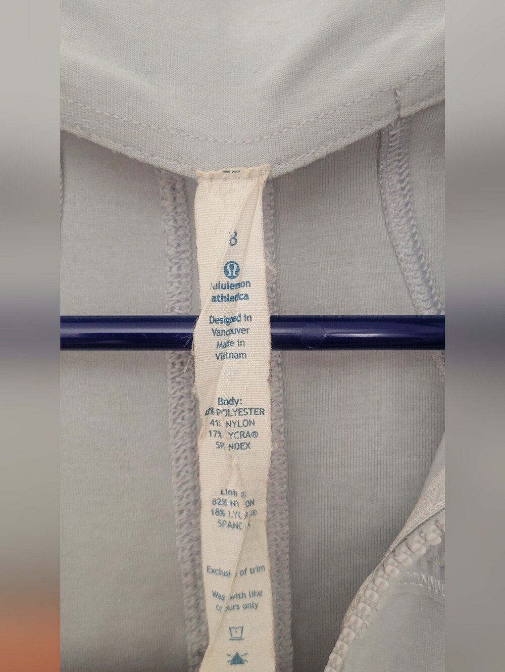 Lululemon Jacket - Picture 6 of 8